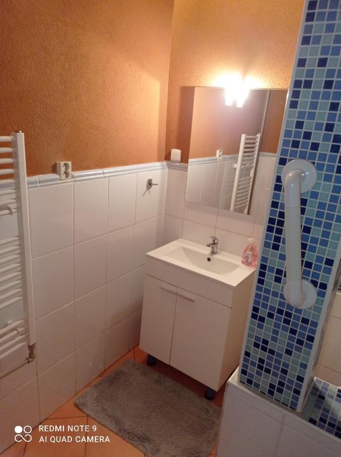 Atlantis Apartman 1 Klášterec nad Ohří المظهر الخارجي الصورة